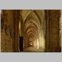 Langres, Cathedrale, photo Thomas Bresson, Wikipedia,5.jpg